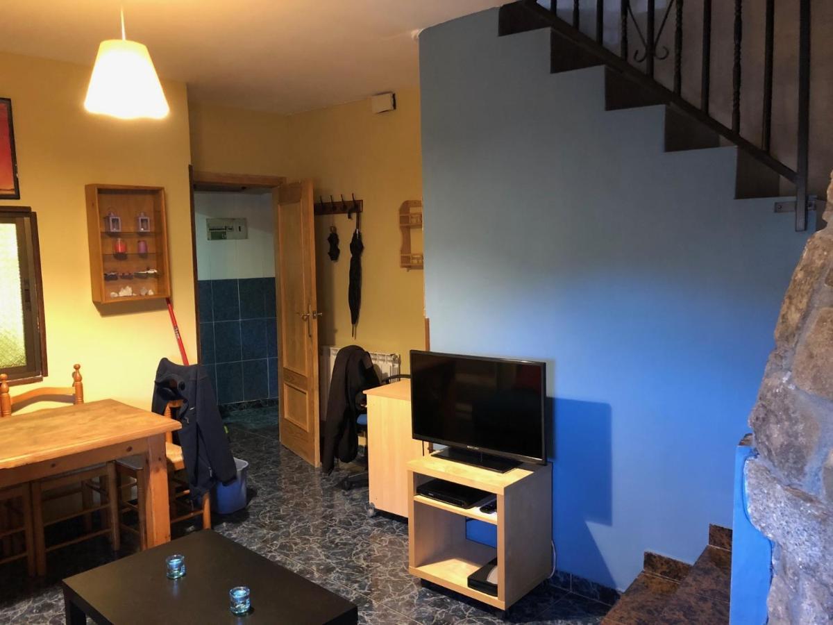 Casa En El Corazon De Gredos, Amplia Y Agradable. Villa Navacepeda de Tormes Bagian luar foto